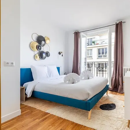 4-Place D'Italie-3Pers-Lumineux-2Chambres-Paris13 Paris