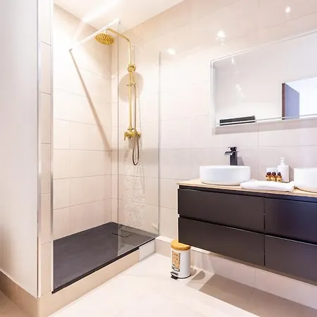 4-Place D'Italie-3Pers-Lumineux-2Chambres-Paris13